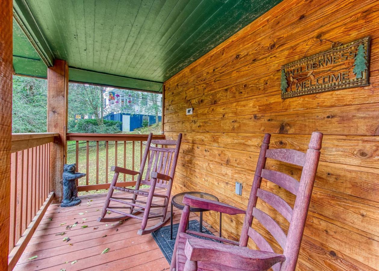Cozy Creek Cabin พิเจนฟอร์จ ภายนอก รูปภาพ